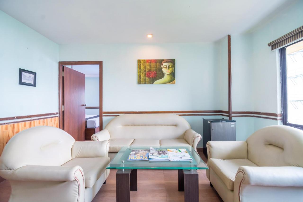 כלכותה Opiam B&B A Business Hotel מראה חיצוני תמונה