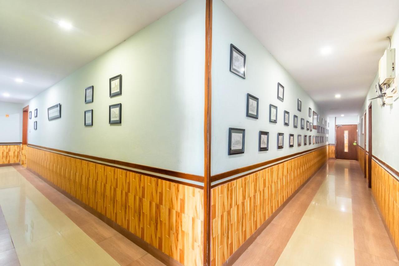 כלכותה Opiam B&B A Business Hotel מראה חיצוני תמונה