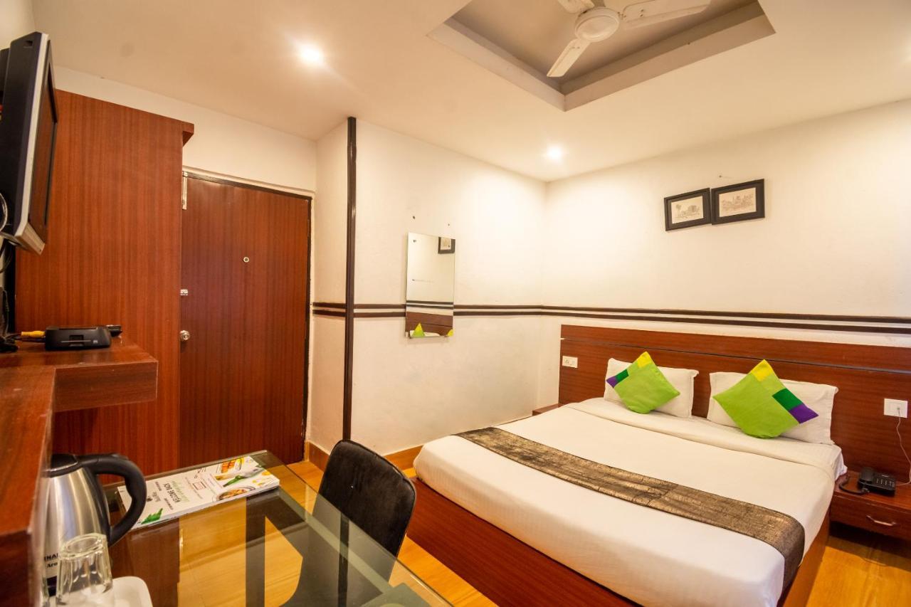 כלכותה Opiam B&B A Business Hotel מראה חיצוני תמונה